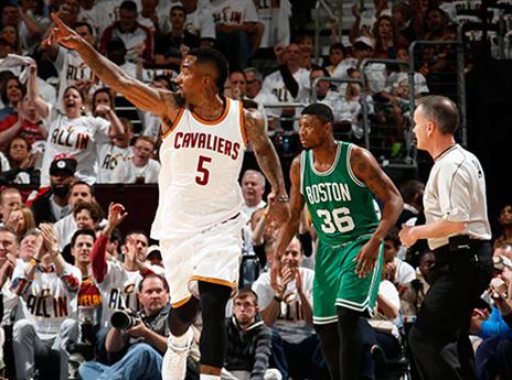 הקאבס כבר הובילו ב-20 הפרש (getty)