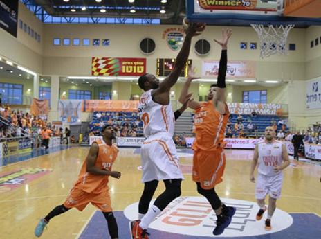 ג'ונסון, סיפק את הסחורה (אודליה מטרי, מכבי ראשל"צ)