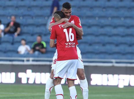 חיוכים ושערים. ארבייטמן (אלן שיבר)