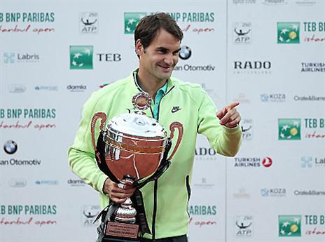 הרבה זמן הוא לא חגג על חימר. פדרר (GETTYIMAGES)