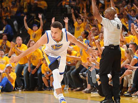 השחקן הטוב ביותר בקבוצה הטובה ביותר. קרי (GETTYIMAGES)