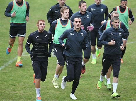 בסוף הם התרצו. שחקני נתניה (אלן שיבר)