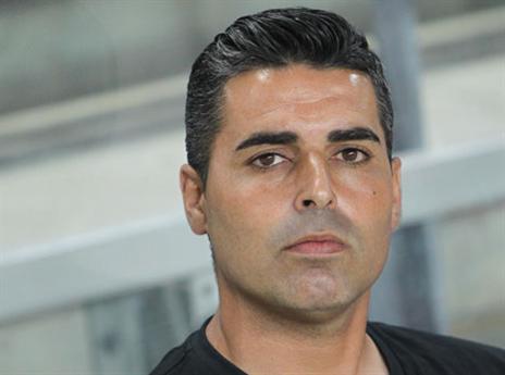 שוב זוכה למחמאות. סילבס (דני מרון)