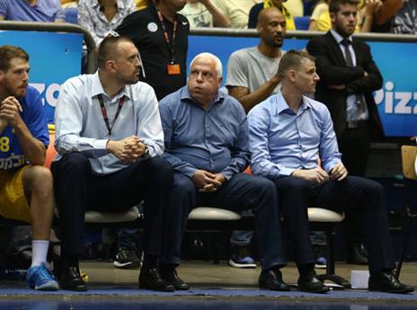 פיני גרשון מוציא אוויר. גם הוא לא צפוי להמשיך (אלן שיבר)