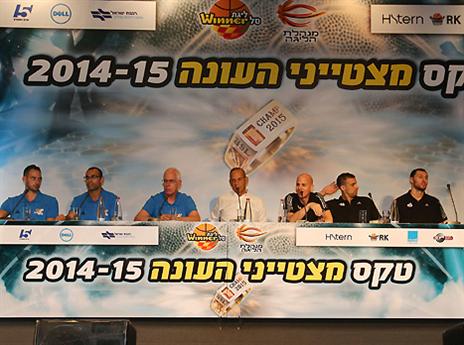 ואף מילה על דונטה סמית'. מסיבת העיתונאים (אלן שיבר)