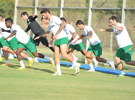מצפים ממנו לעונה גדולה. עטר (ראובן כהן, האתר הרשמי של מכבי חיפה)