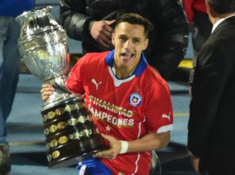 הפאננקה של אלכסיס הביאה גביע (AFP)