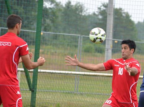 ברדה וארבייטמן במחנה האימון. יתמודדו זה מול זה על המקום? (האתר הרשמי)