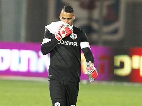 "הצעות מעליבות". אדרי (יוסי שקל)