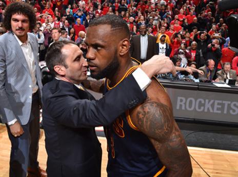 לברון ובלאט. מי יגיעו על חשבון מילר והאיווד? (Getty)