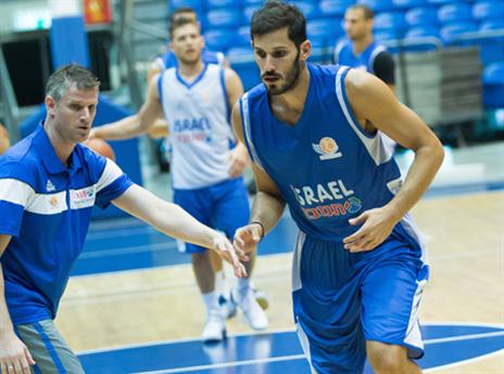 רוצים להראות שיפור (עודד קרני)