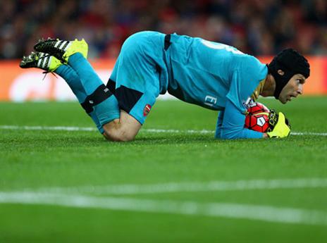 יעמוד בשער של ביטון. צ'ך (getty)