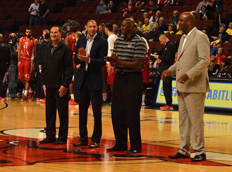 כוכבי העבר ברודי, פארקר, בארלו ותומאס (צילום: אורי רוייז, שיקגו)