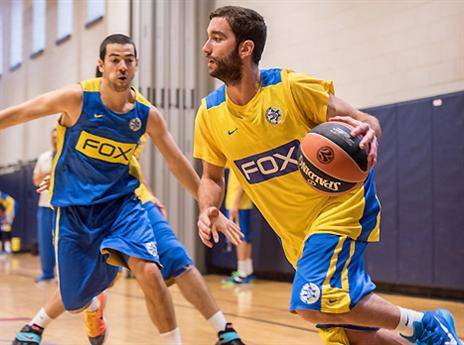 אוחיון באימון (נועם גלאי, מכבי תל אביב)