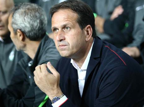 רוני לוי. החמיא לשחקנים (אלן שיבר)