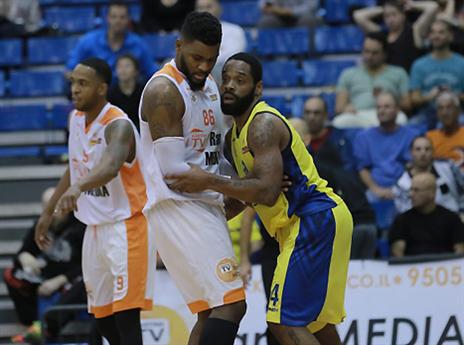 סוואן מול מונרו. הופעה חלשה של הגארד (אודליה מטרי, מכבי ראשל"צ)