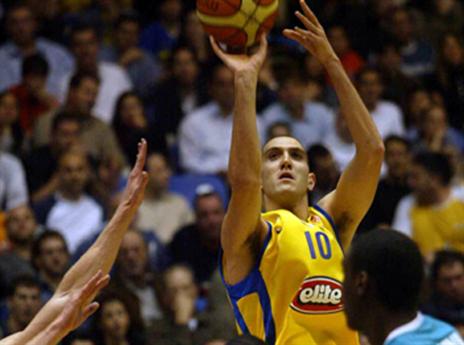 "נפרדו ממני יפה. אחר כך התרחקתי"