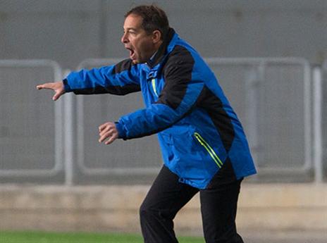 הוכנבוים יקבל חלוץ זר (עודד קרני