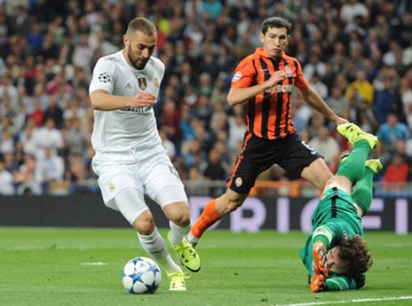 במקומו או לצידו? בנזמה (gettyimages)