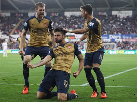 מספר 11 בתמונה, הפך אפילו את ז'ירו לחלוץ. באמת. (getty)