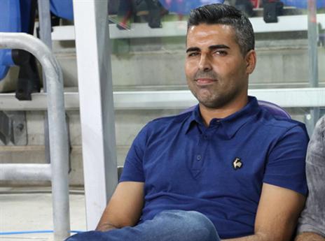 מחפש חיזוק של שחקן אחד. סילבס