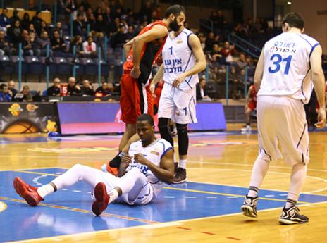 שחקני קרית גת קפצו על כל כדור (מנהלת הליגה)