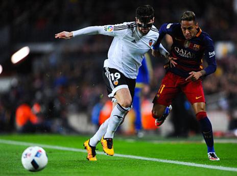 ניימאר רצה להשתתף בחגיגה, לא הלך לו (gettyimages)