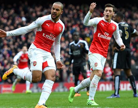 וולקוט כבש את השער הראשון בדרך למהפך של התותחנים (gettyimages)