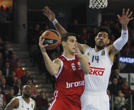 חסימה מנצחת. איון (Getty)