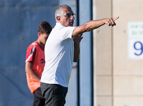 המשימה הראשונה: הפועל תל אביב במושבה (עודד קרני)