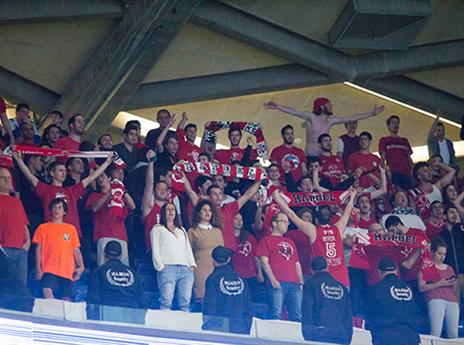 ביקור חלומי בהיכל (עודד קרני)