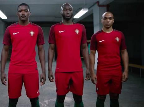 המדים של נבחרת פורטוגל