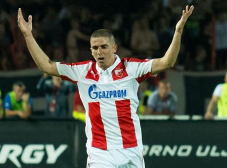 לא נרדם בלילות. ורד במדי הכוכב האדום (האתר הרשמי של הכוכב האדום)