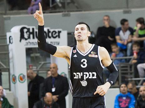 רבע ראשון מעולה שלו. גפני (עודד קרני, איגוד הכדורסל)