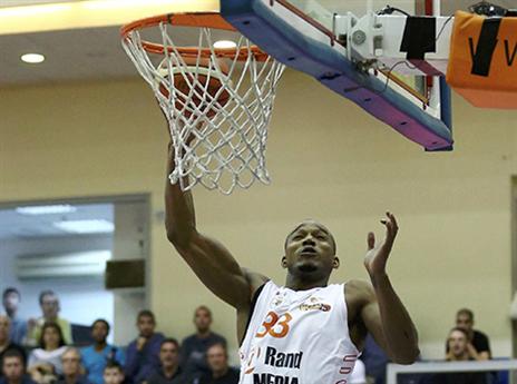 חזר מפציעה. רייט (אלן שיבר)