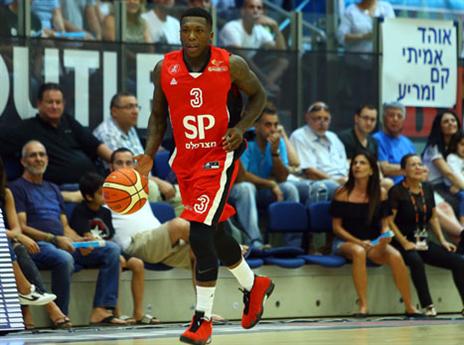 משחק חלש שלו. רובינסון (מנהלת הליגה)