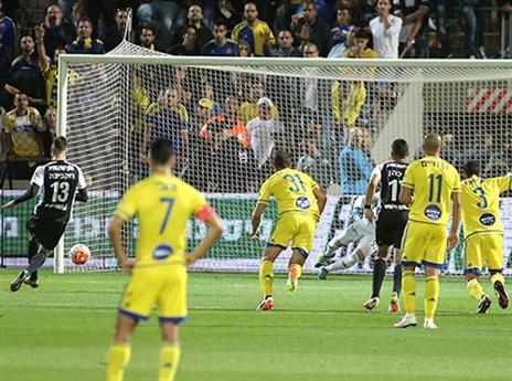 עוד שער מול מכבי. רוקאביצה עשוי לעבור לתל אביב בקיץ (אלן שיבר)