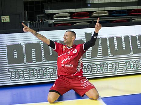 לא יהיה לו יורש כל כך מהר (עודד קרני)