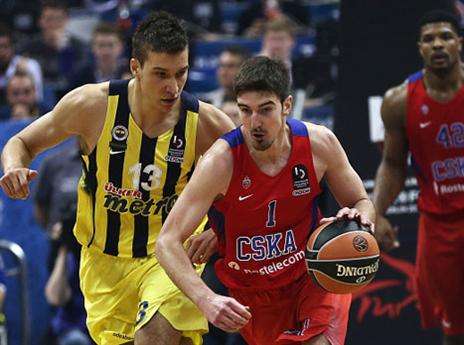 ה-MVP של הפיינל פור. דה קולו (GETTYIMAGES)