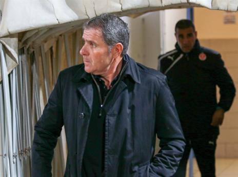 גוטמן לא יחתים שחקנים, עד שהתקציב לא יתאזן (צילום: ניר קידר)