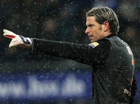 פעם הוא היה שוער, מעכשיו הוא מתאבק (gettyimages)