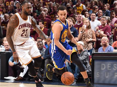 סטף בורח ללברון (GETTY)