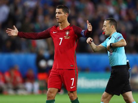 הדחה של הסלסאו, וכדור הזהב יתרחק (GETTYIMAGES)