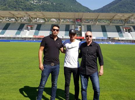 מזרחי מתרגל למגרש החדש שלו