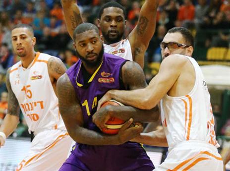 האוול מבוקש (מנהלת הליגה)