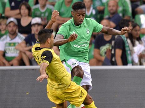 בית"ר לא ניצלה את יתרונה המספרי (AFP)