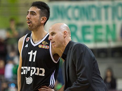 פרח תחת דני פרנקו. בר טימור עם המאמן היוצא