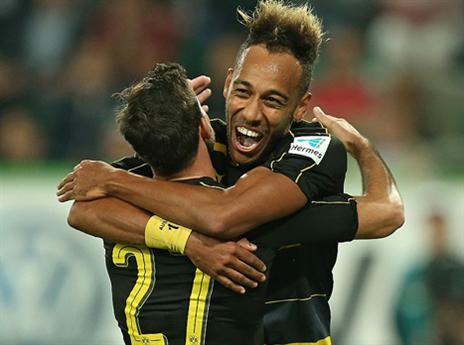 אאובמיאנג חוגג. דורטמונד במומנטום משוגע (getty)