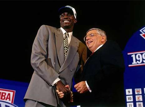 עם דייויד סטרן ביום הדראפט (Getty)