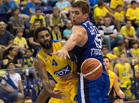 פתח בסערה. קאנסביץ' (עודד קרני)